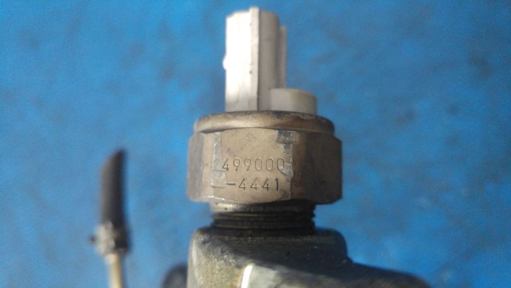 rampa injectoare cu senzor presiune 3.0 dci euro 3 p9x  renault espace lV vel satis  499000-4441