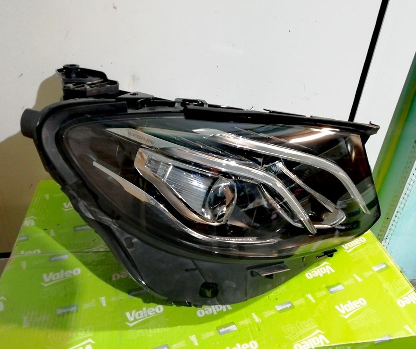 Фар Фарове за Mercedes E-classa W213 / Мерцедес Е-класа А213 LED HIGH