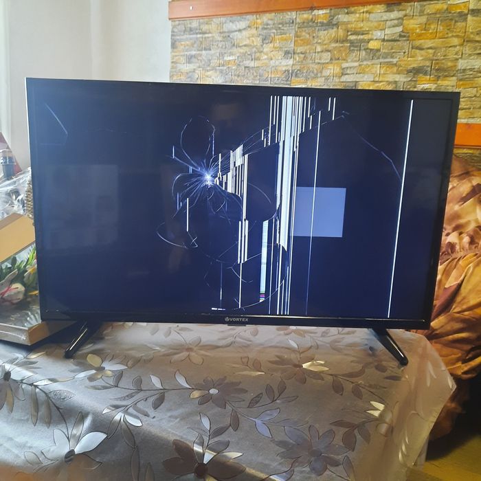 Телевизор vortex 32