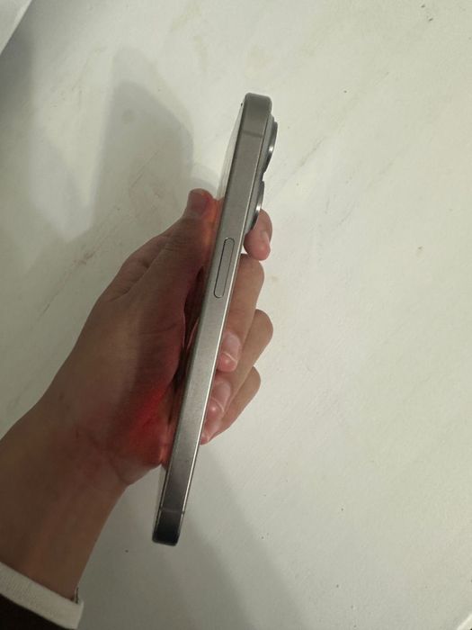 Айфон 15про  айфон