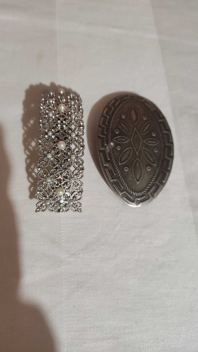 2 красиви шноли от метал