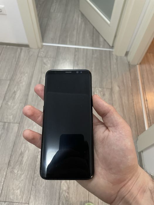 Vând samsung s8 fulbox