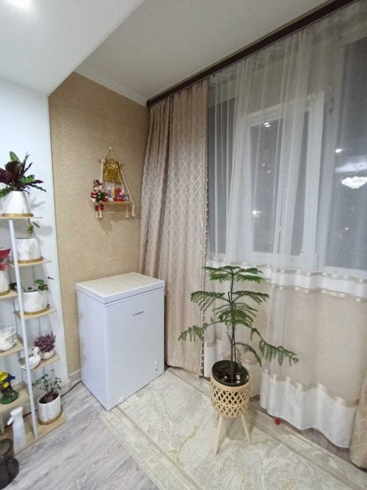 Продам 3комн кв 8мкр