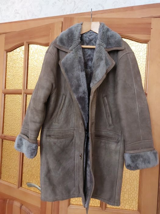 Женские одежда плащ и курточка