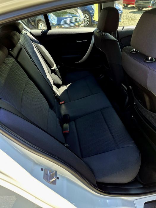 Bmw Seria 1 Facelift Parc Auto Rate sau Cash