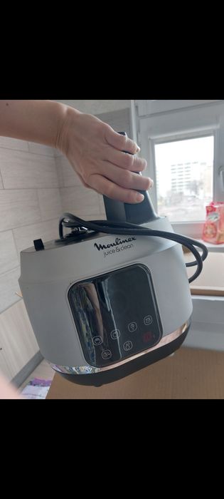 Соковыжималка Moulinex