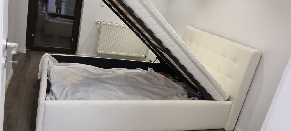 PAT camera copil/adolescent