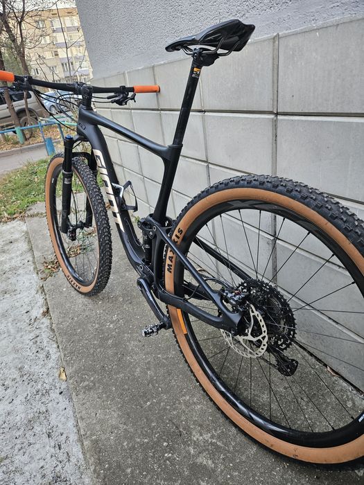 Двухподвес Giant Anthem Advanced Pro 29