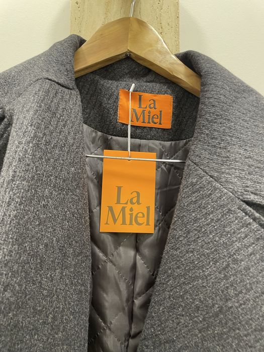 Теплое пальто ; 50% шерсть Астана