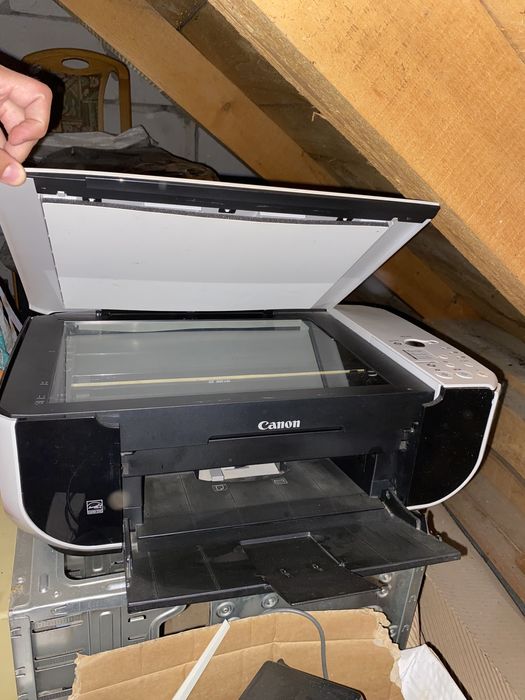 3 imprimante rabla sau pt piese 2x canon, 1x Hp