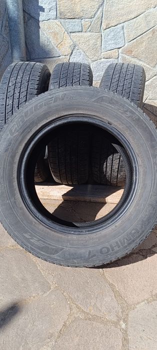Летни гуми 215/70/16
