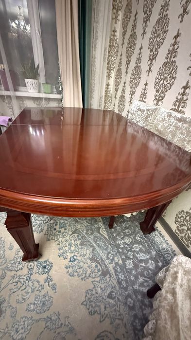 Продам стол из чистого дерева