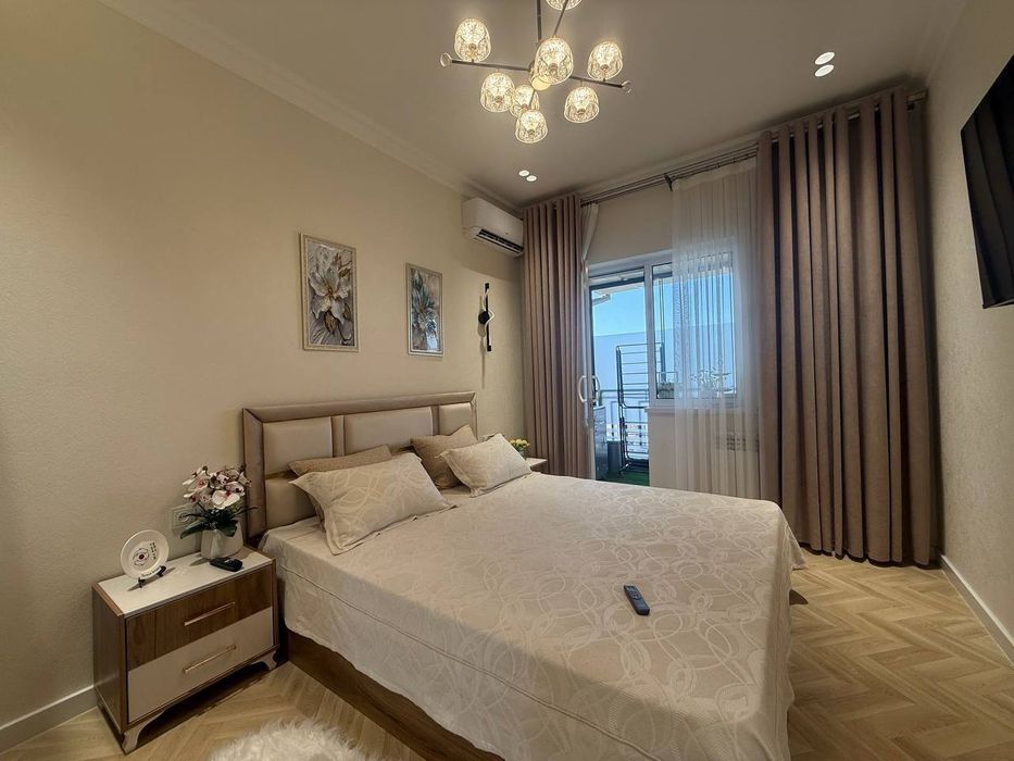 Азия Хаус жк 4/8/8 квартира продается