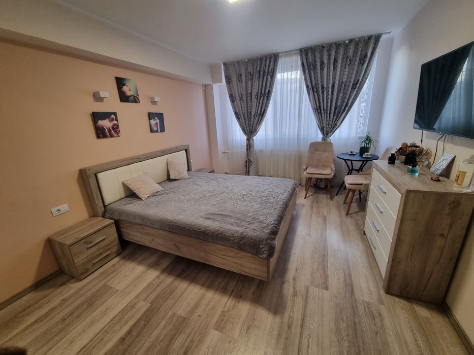 Garsoniera tiglina 1 strada saturn etaj 2