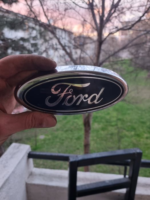 оригинална емблема ford