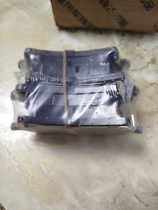 Задние тормозные колодки