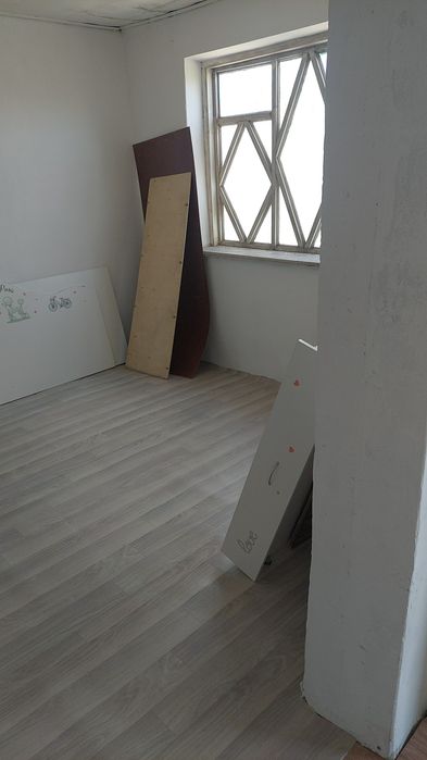 Вторая дачная, на лево.