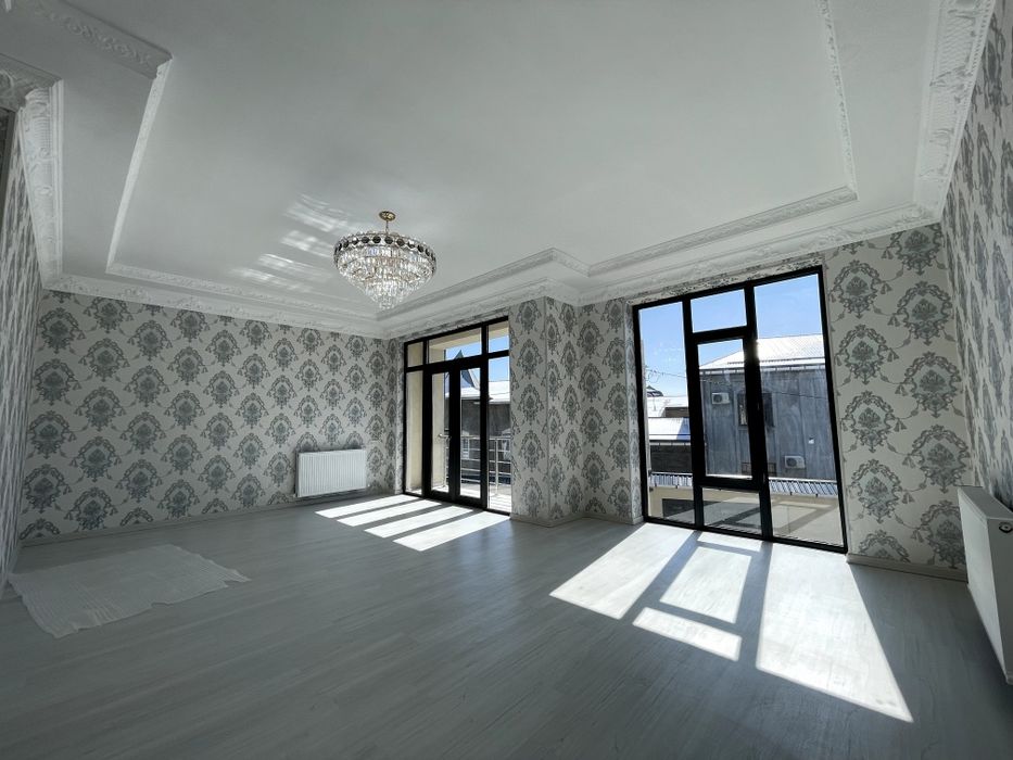 Yengi xovli sotiladi 2sotix yunusobod