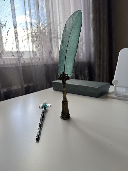 Продается чернильный набор.