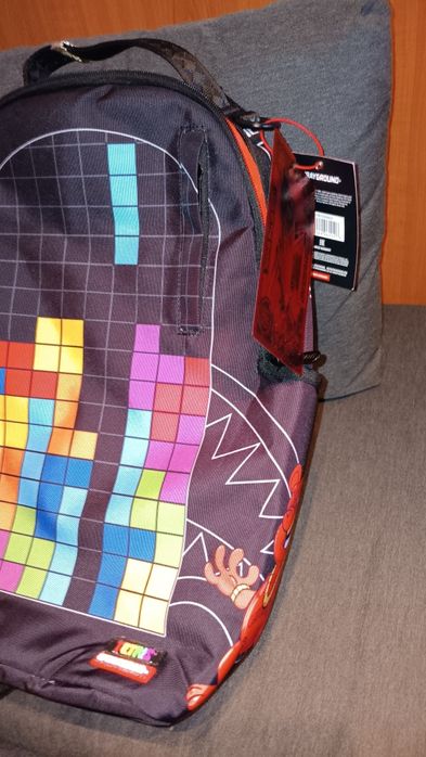 Чисто нова раницата Спрейграунд