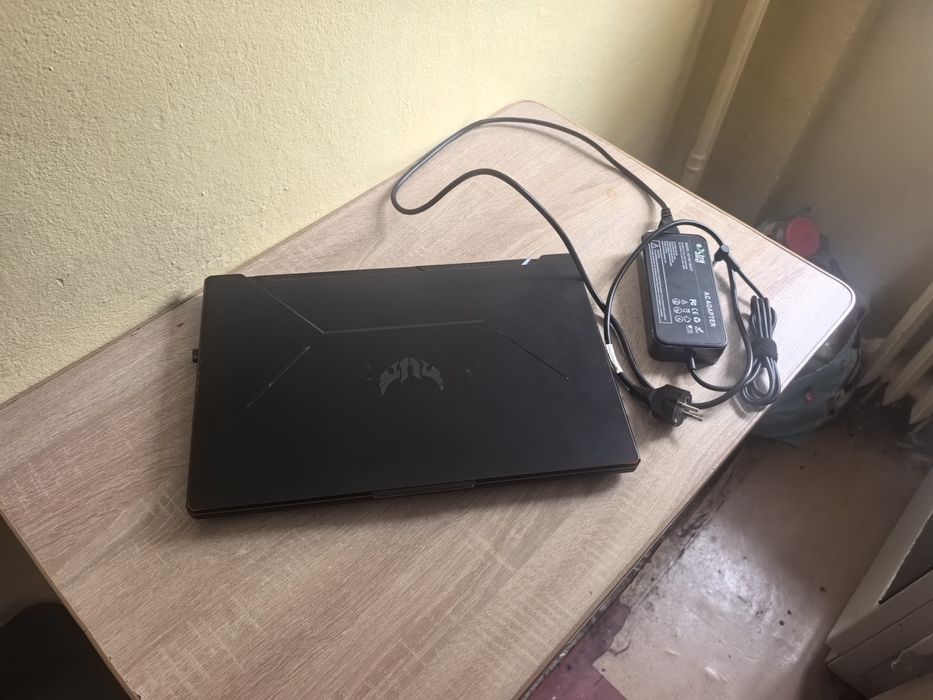 Leptop gaming asus tuf 17.3 ing Ryzen 5 4600H 16gr ddr 4