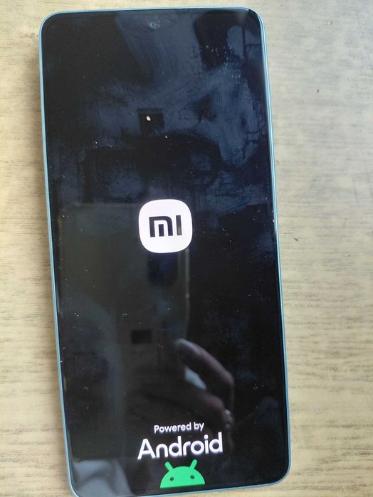 Мобилен телефон REDMI