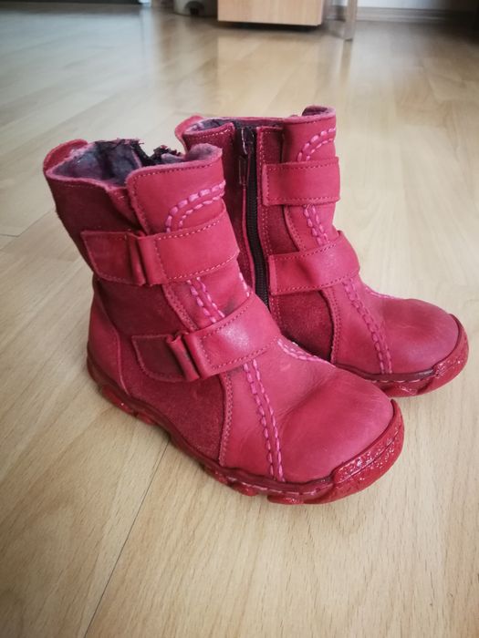 ролери Nike Tech elza, benneton , H&M страхотни ,за принцеси 24,25,26N