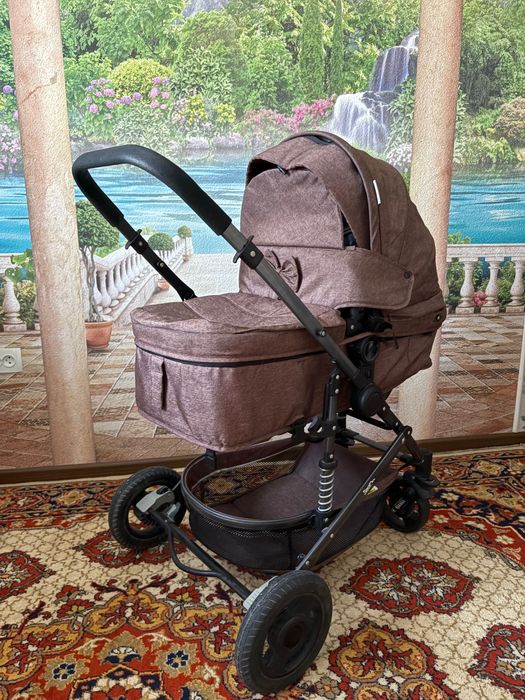 Детская коляска в хорошем состоянии б/у