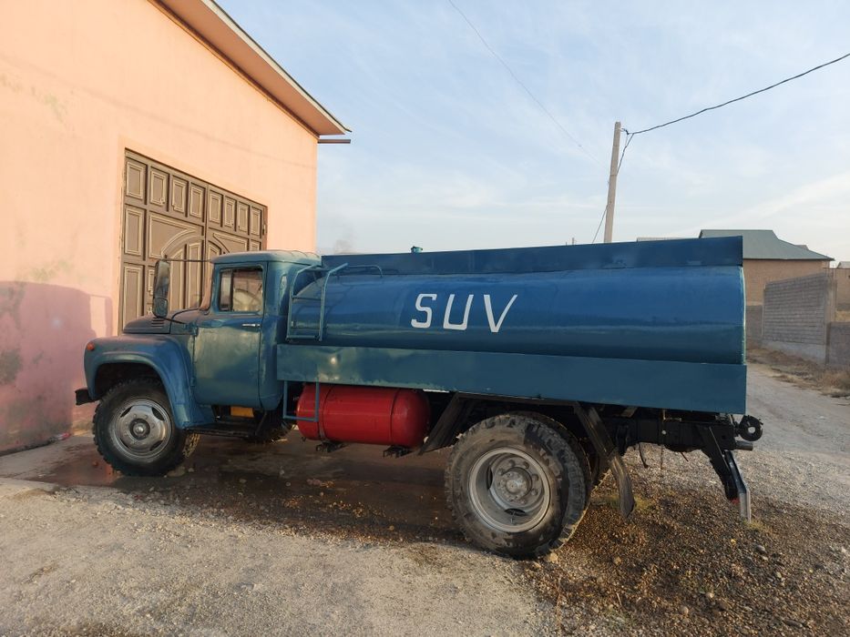 Водовоз сотилади