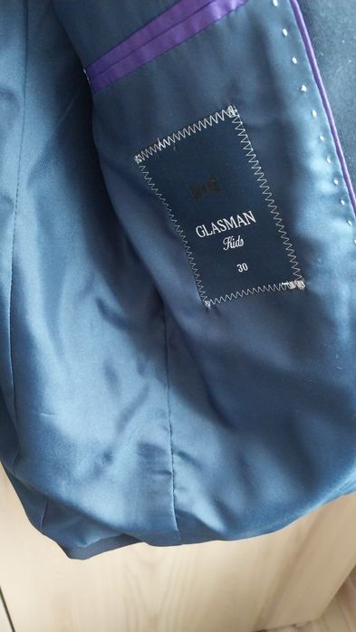 Продам пиджак школьный