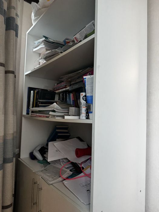 Книжный шкаф белый