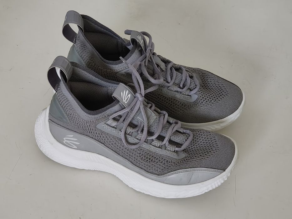 Adidasi Under Armour Curry Flow 8 marimea 40.5