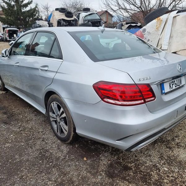 Mercedes E220 AMG пакет W212 facelift на части