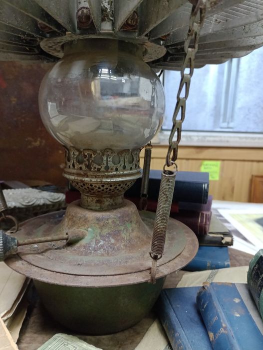 Lampa cu gaz. 1900/1920.Lustra cu gaz.pentru tavan.