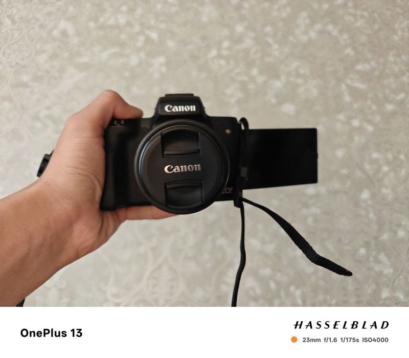 Canon EOS M50 Mark II + комплект