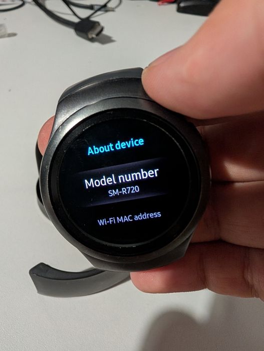 Vând Samsung gear s2