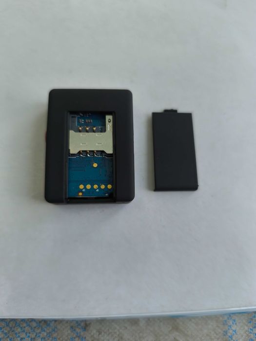 Mini gps tracker A8