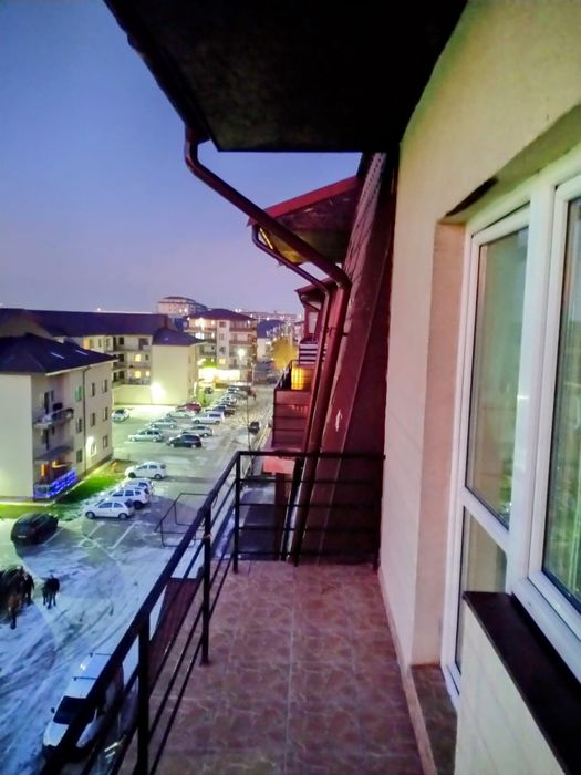 Inchiriez garsoniera Dobroești