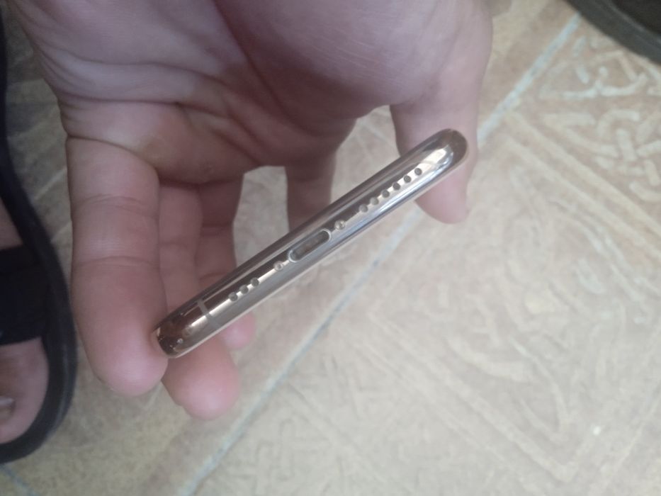 Iphone xs 64tali 73 yomkus