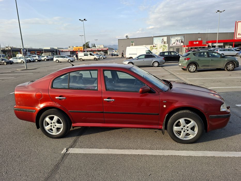 Se vinde Skoda Octavia 1