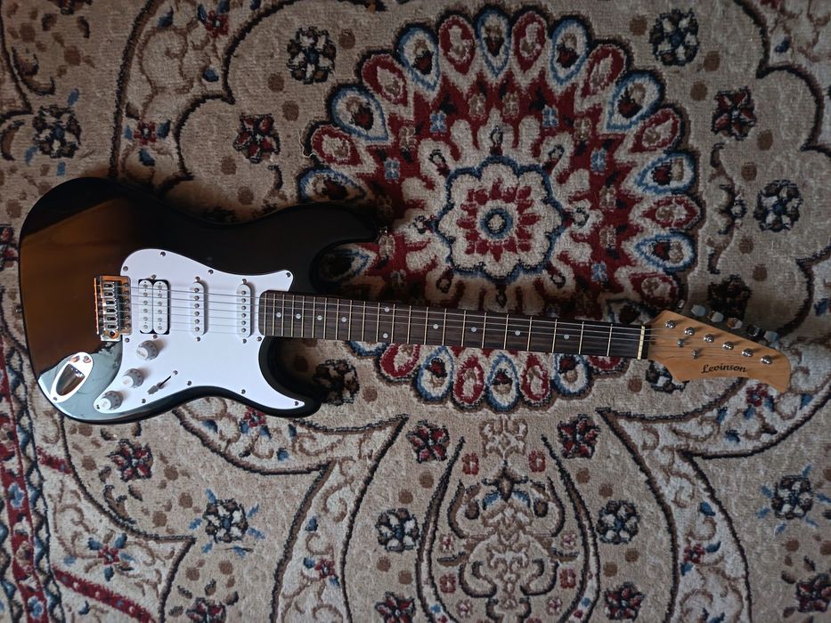 Электро гетара Levinson