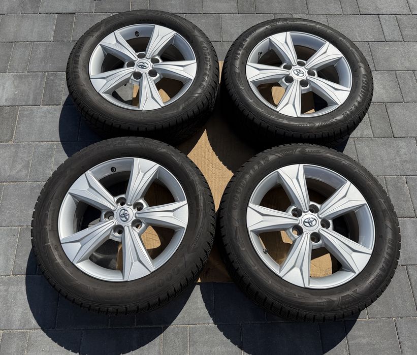 Jante Toyota C-HR 17 impecabile anvelope iarna FACTURA CHR