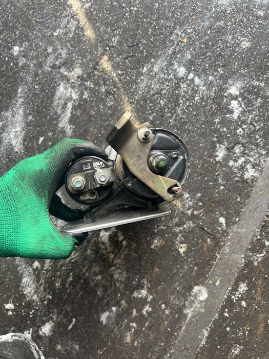 Стартер на Ауди С4 В4 2.0