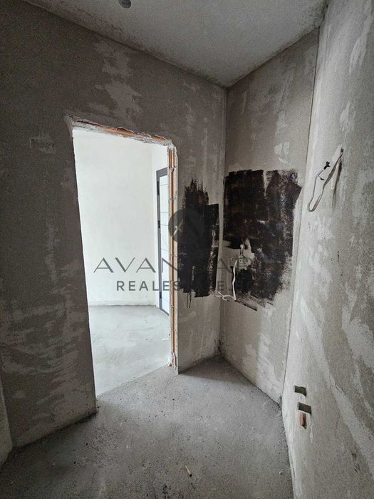 Продава се Двустаен апартамент в Пловдив, Кършияка - 68 кв.м за 1984 €/кв.м - Снимка #6