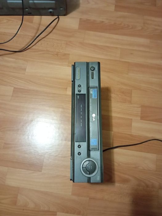 Продам DVD-плееры