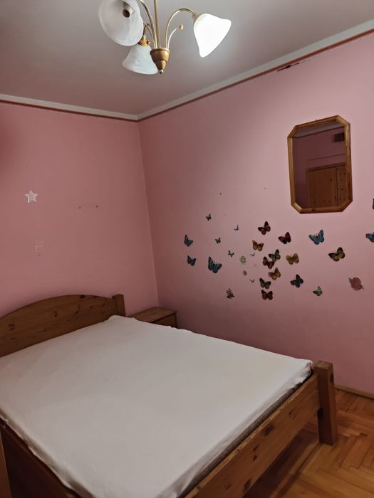Apartament de închiriat