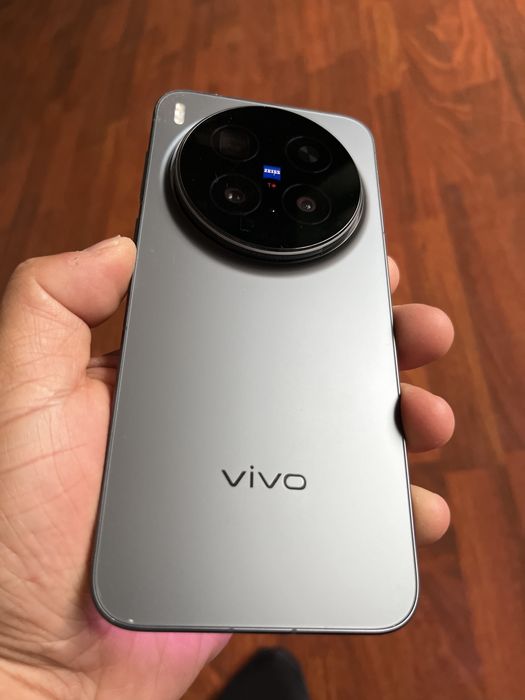 Vivo x300 pro. Camerafon