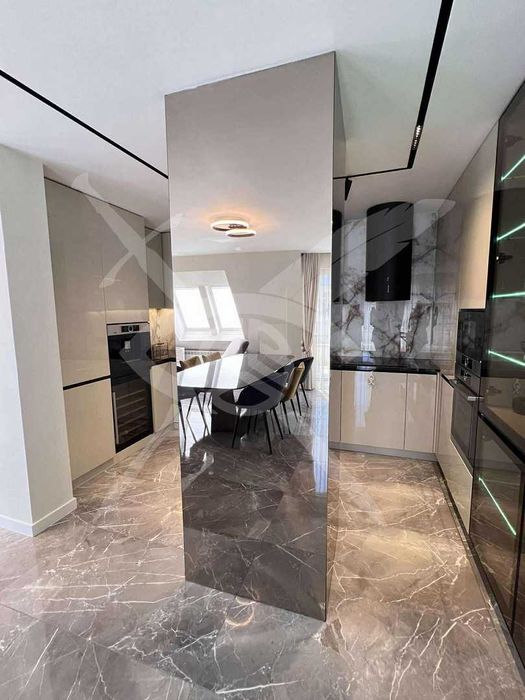 Дава се под наем Четиристаен апартамент в София, Белите брези - 203 кв.м за 2200 € - Снимка #17