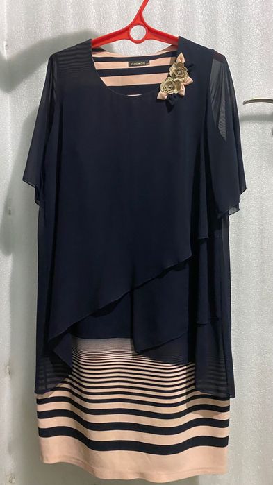 Женская одежда и обувь