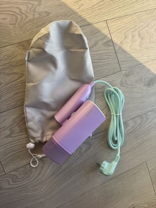 Вертикален уред за гладене с пара Philips